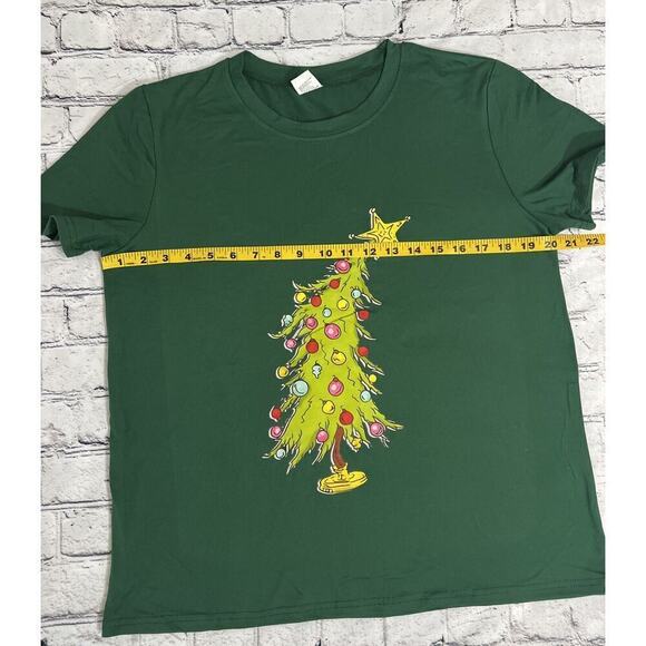 Women’s Whimsical Green Christmas Tree Shirt Whoville Grinch Tree Size Med NEW‎ - Picture 7 of 8
